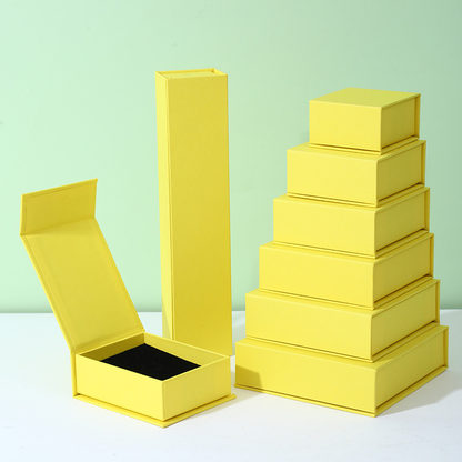 Versatile Magnetic Flip-Top Jewelry Box 展示图 5