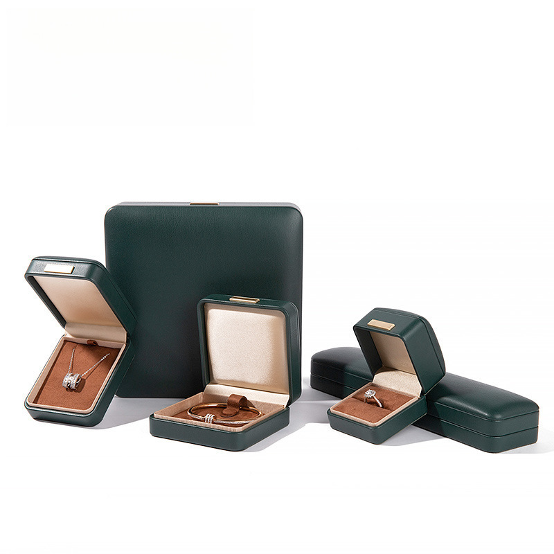Premium PU leather rounded flip-top jewelry box detail 6