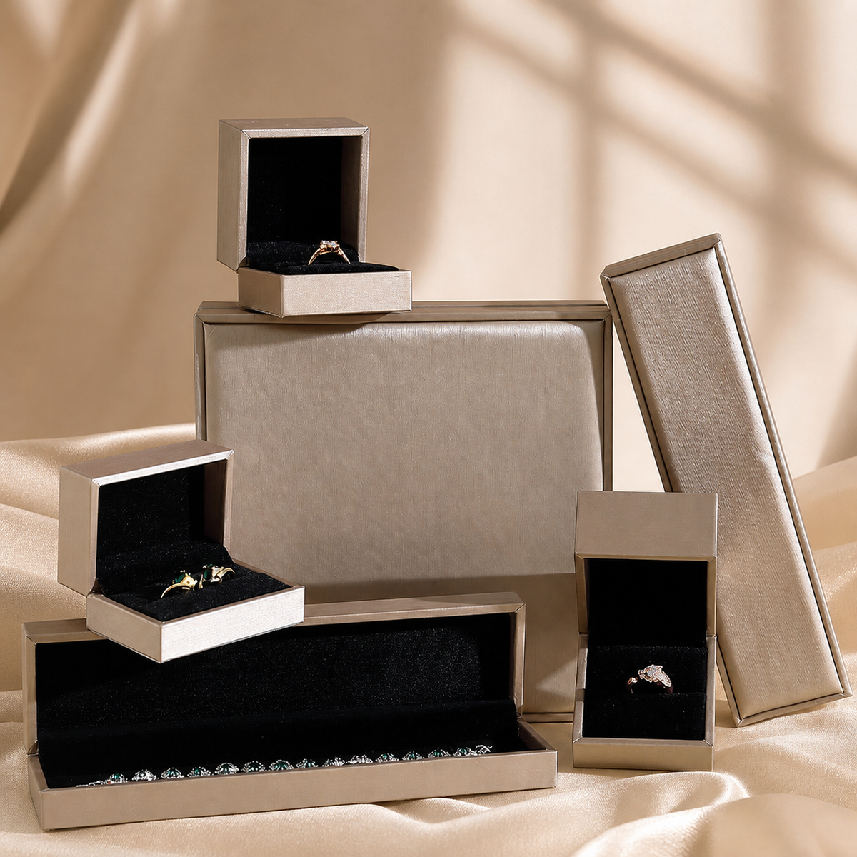 Flip-Top Boxes